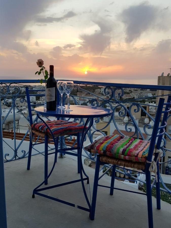 Town Apartment With Panoramic Seaview Paphos Exterior foto
